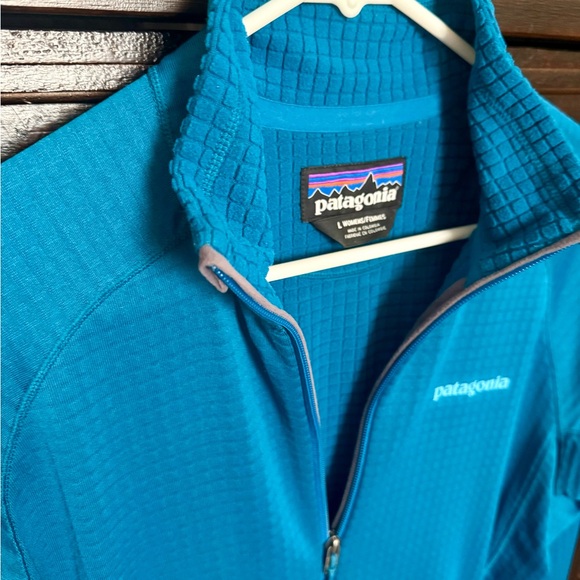 Patagonia Blue Women's Jacket - Picture 2 of 4